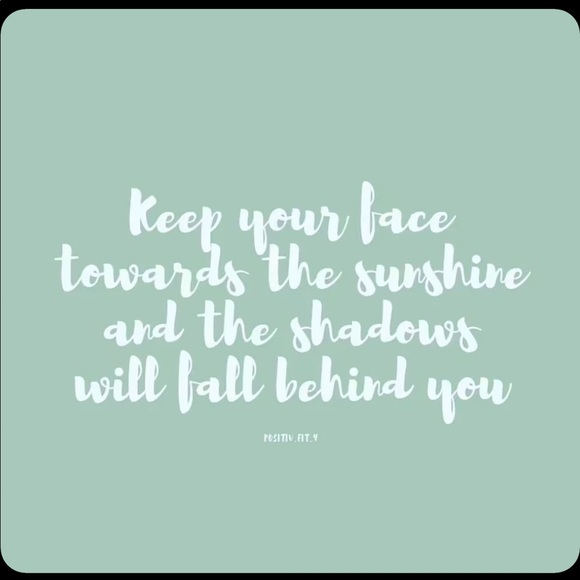 ** Offers welcome on single items & bundles! ** - Picture 4 of 8